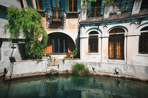 Classes And Workshops Tour: Spotlight On Northern Italy Featuring Venice, Verona & The Dolomites