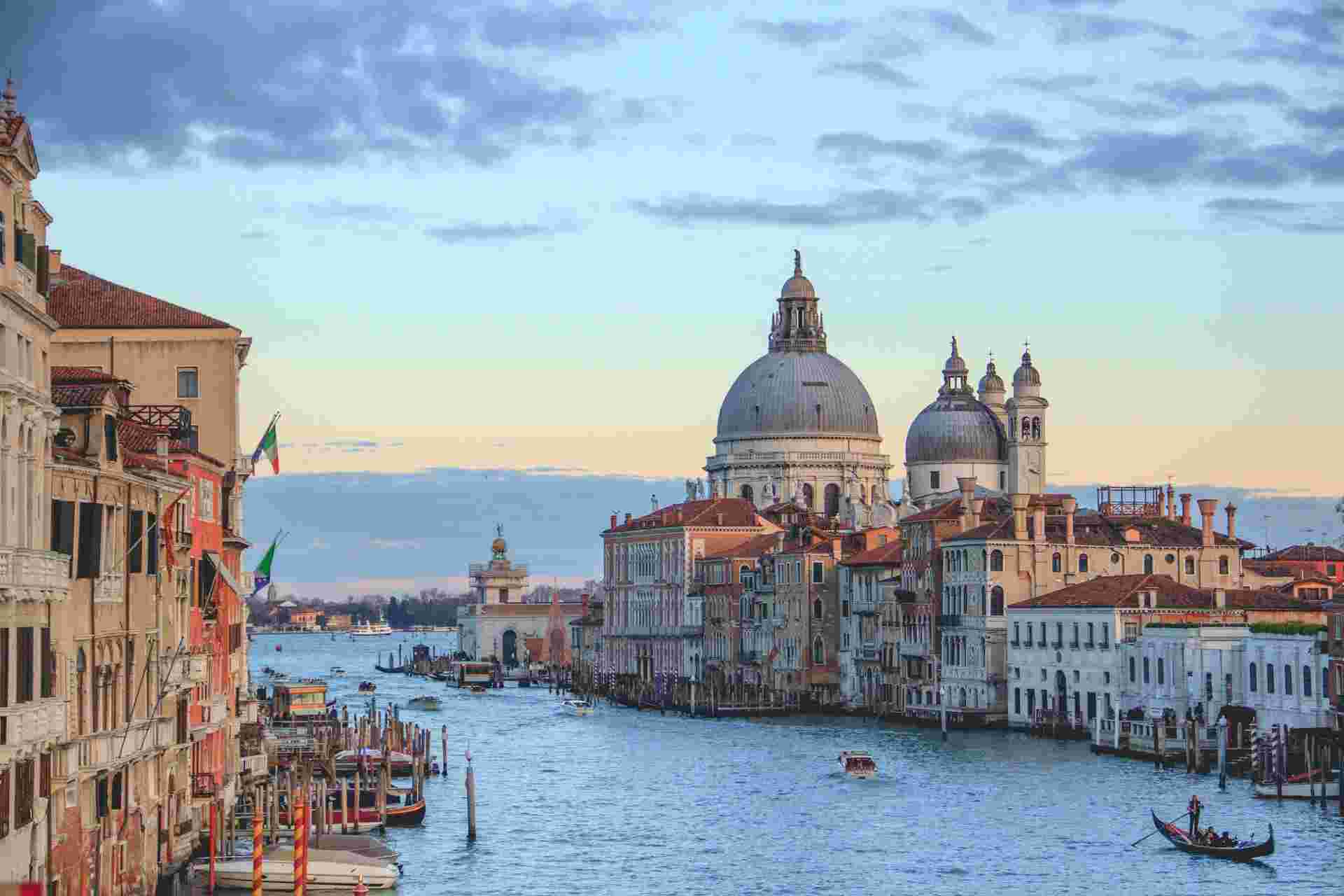 Spotlight on Northern Italy featuring Venice, Verona & the Dolomites