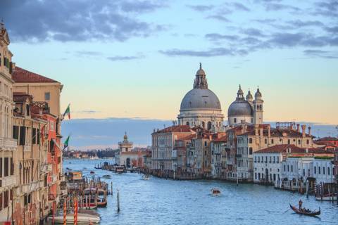 Italy Travel Deals: Spotlight On Northern Italy Featuring Venice, Verona & The Dolomites
