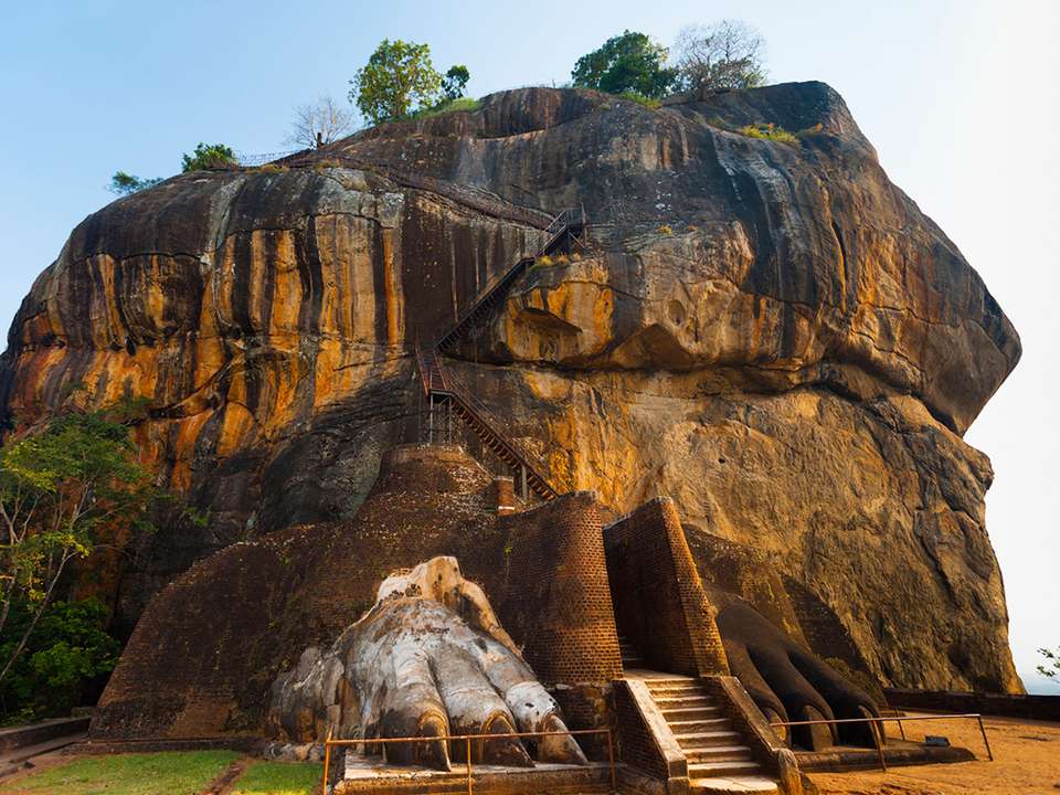 Sri Lanka with Maldives Cruise: Spice Gardens & Seasides - G Adventures - Sri Lanka - Image 16