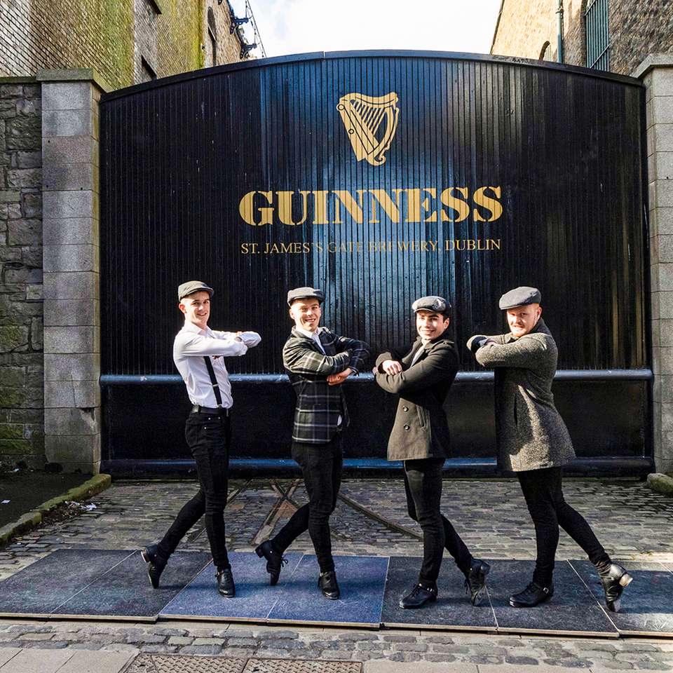 St Patrick's Day - Contiki - England - Image 5