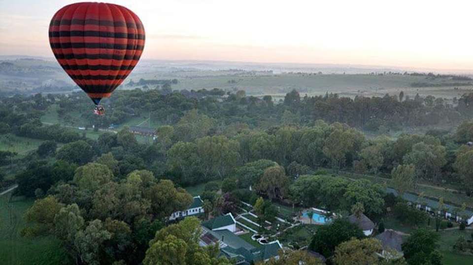 Stellenbosch Hot Air Balloon & Champagne - Cape Town Day Tours - South Africa - Image 2