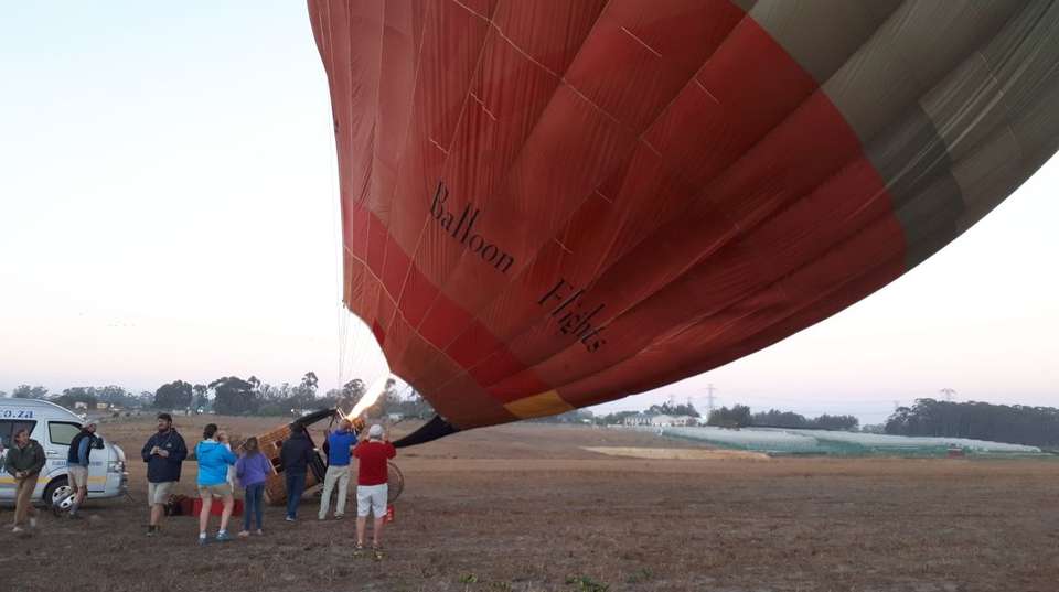 Stellenbosch Hot Air Balloon & Champagne - Cape Town Day Tours - South Africa - Image 3
