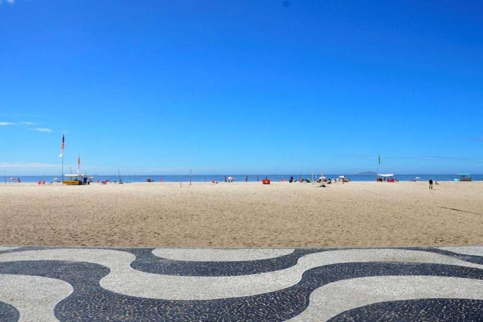 Sugar Loaf & Rio Beaches Tour - Tangol Tours - Brazil - Image 2