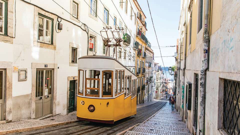Splendid Portugal: From Porto to Algarve - Collette Tours - Portugal