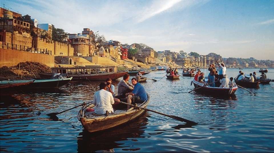 Sunrise Boat Cruise on the River Ganges - Memorable India Journeys Pvt. Ltd. - India - Image 3