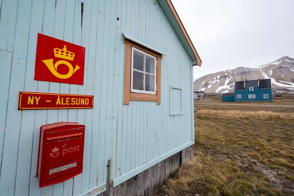 Svalbard: North to the Midnight Sun (Ocean Albatros) - undefined - Image 8