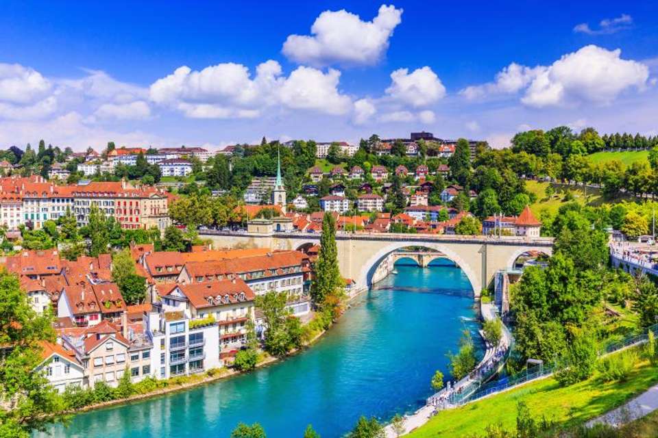 Switzerland in a Nutshell Small Group Tour - Omega Tours - Switzerland - Image 3