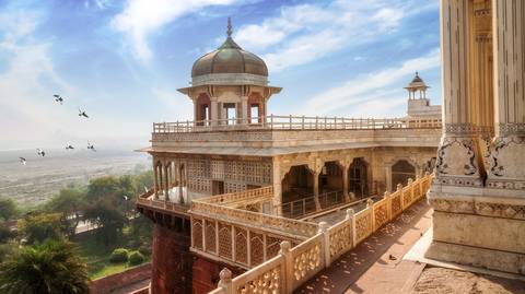Cultural, Religious And Historic Sites Tour: Taj Mahal & Agra Fort Day Tour From Jaipur