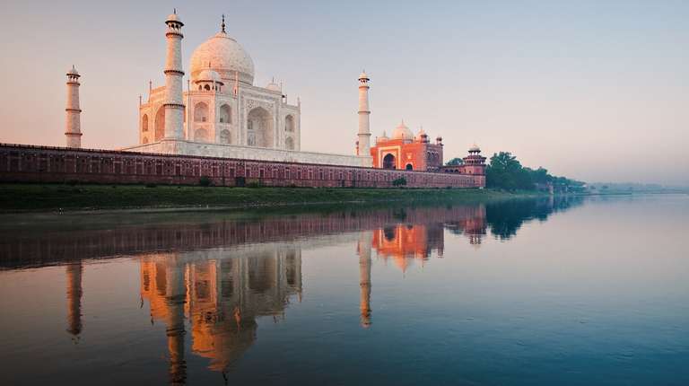 Taj Mahal & Wildlife with Royal Stay at Castles Tour 