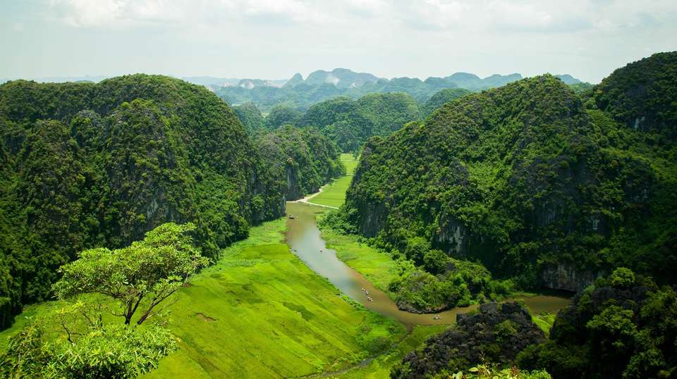 Tam Coc & Hoa Lu Day Tour From Hanoi - Hgh Travel - Vietnam - Image 3
