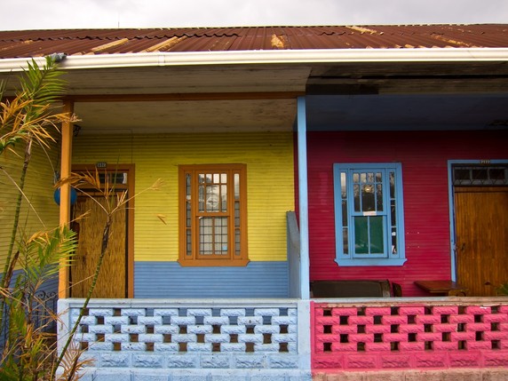 Image 2 of 6