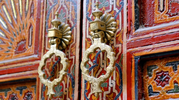 Image 2 of 4