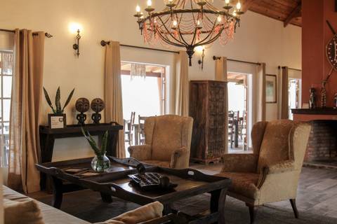 Africa Eco Tours: Tanzania & Zambia Big 5 Safari Tour