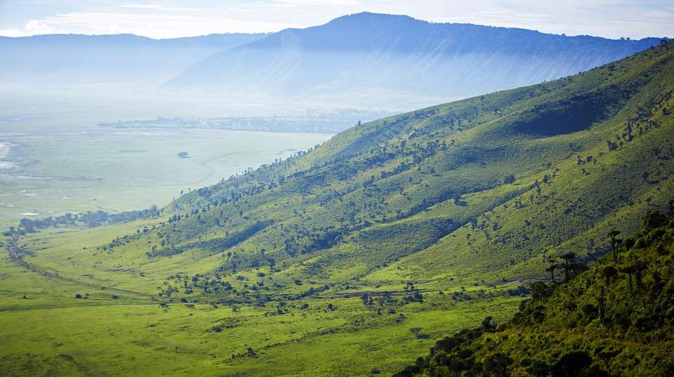 Tanzania Big Five Tour And Hunting With The Hadzabe - Kanuth Adventures Safari - Tanzania - Image 5