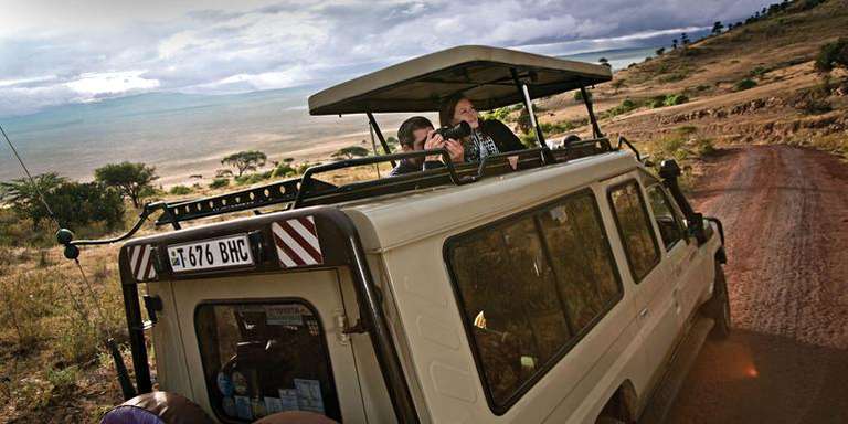 Africa Wildlife safaris and game drives Tour: Tanzania Camping Safari