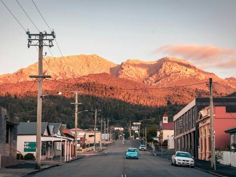 Tasmania Wilderness & Coast Discovery - 5 Days - March 2027