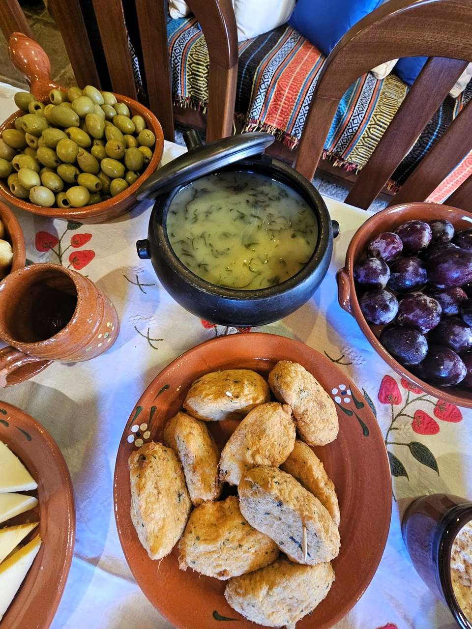 Taste of Sintra’s Wonders - Wine & Tapas Tasting Tour - Wonder Van - Portugal - Image 25