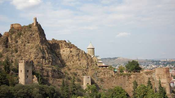 Image 4 of 4
