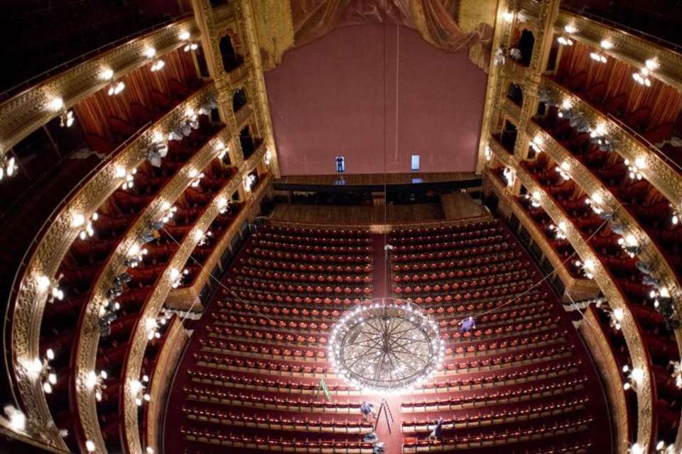 Teatro Colón Entry Ticket with Guided Tour - Tangol Tours - Argentina - Image 2