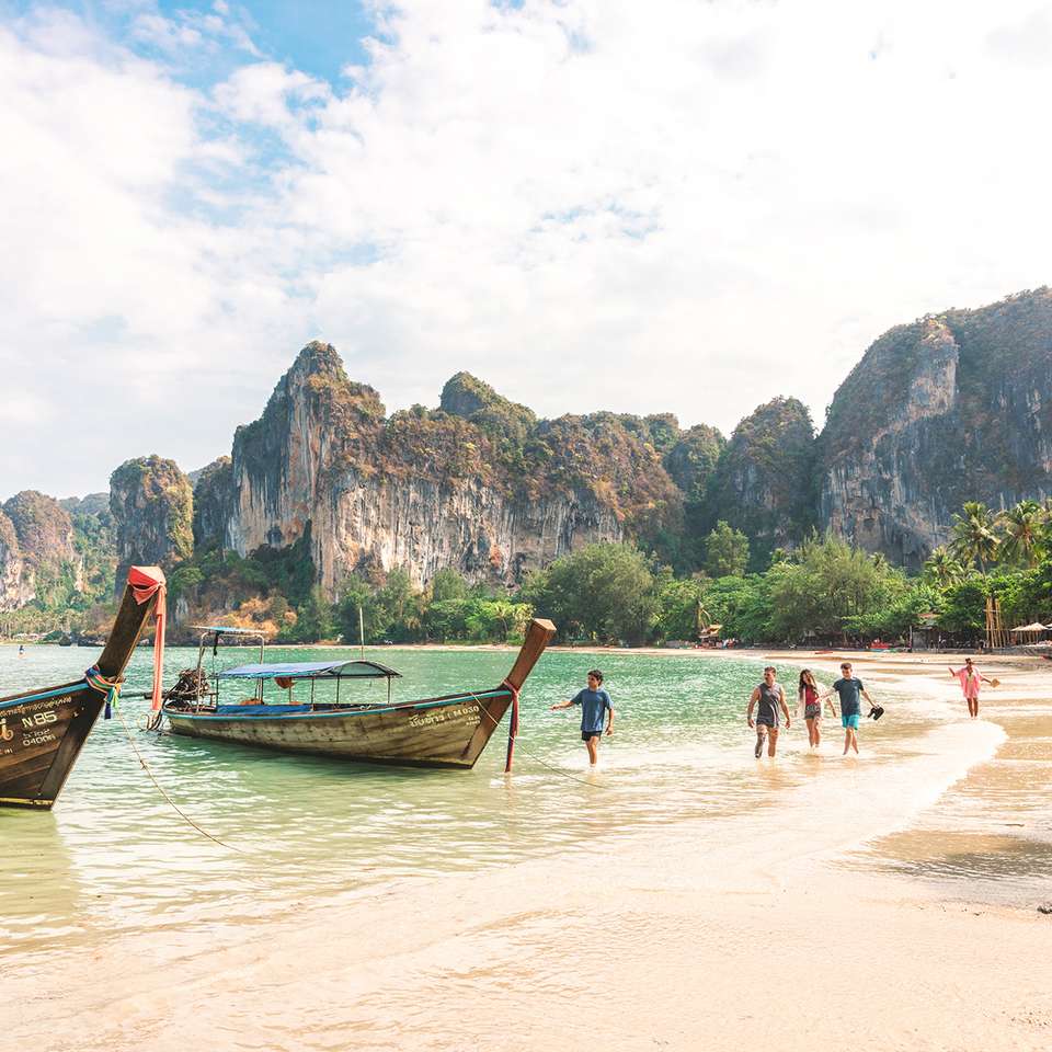 Thai Island Hopper West - Contiki - Thailand - Image 5