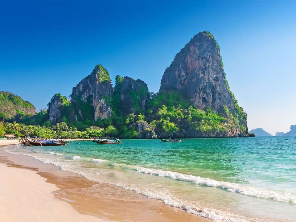 Thai Islands Adventure - 14 days - On The Go Tours - Thailand - Image 9