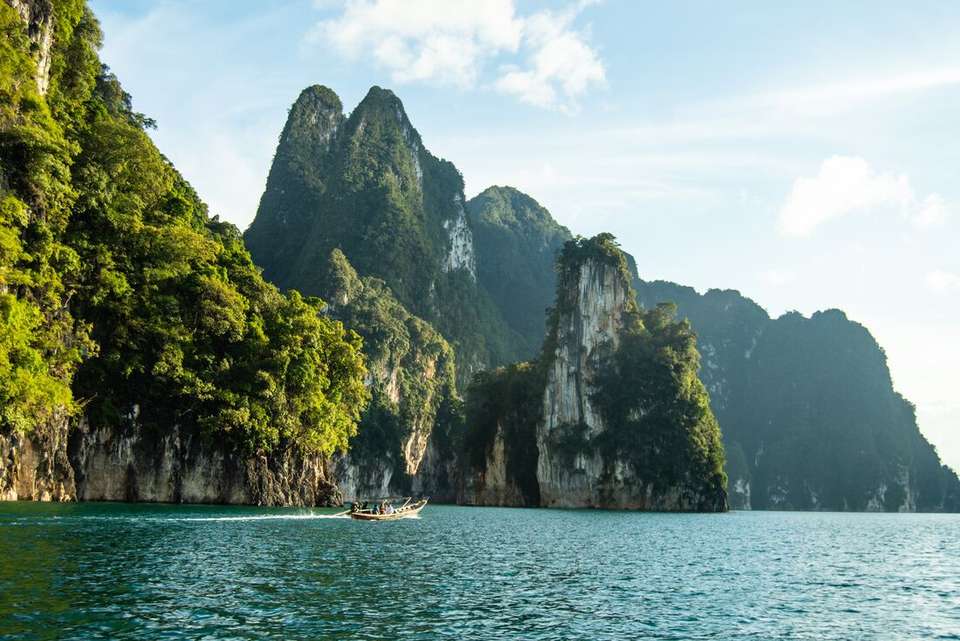 Thailand Beaches: Bangkok to Ko Samui - Intrepid Travel - Thailand - Image 10