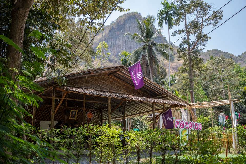 Thailand: Night Markets & Blue Waters - G Adventures - Thailand