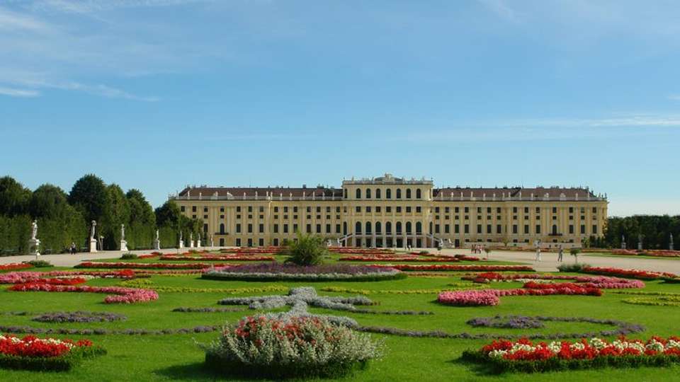 The beautiful blue Danube (port-to-port cruise) - Tweet World Travel - Germany - Image 3
