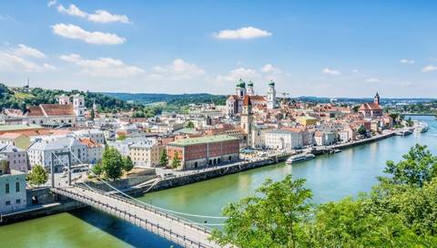 Sightseeing, Attractions, Culture And History Tour: The Beautiful Blue Danube (port-to-port Cruise)
