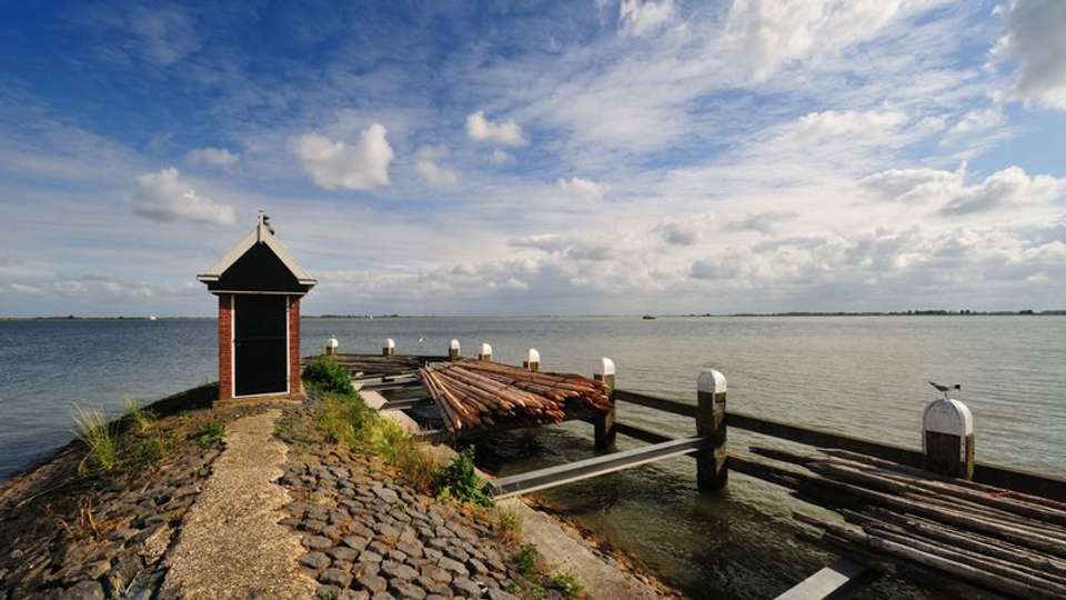 The Best of The Netherlands (port-to-port cruise) - Tweet World Travel - Holland - Image 2