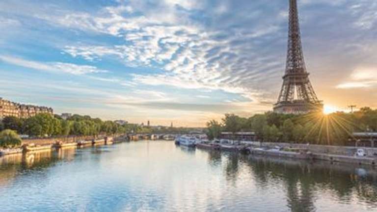 The Classic Normandy and the Loops of the Seine ¿ Charming Villages, Gourmet Discoveries and the Armada de Rouen (port-to-port cruise)