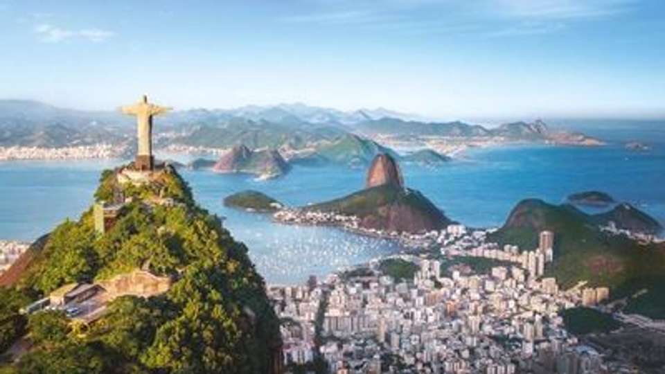 The Gentle Amazon and the Tapajós River - An enchanting and intimate cruise to the most beautiful beaches of the Amazon - Rio, vibrant and timeless, and an exceptional stay at the Iguaçu Falls (port-to-port cruise) - Croisieurope - Brazil - Image 17