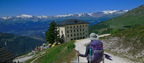 Image 4 of 9