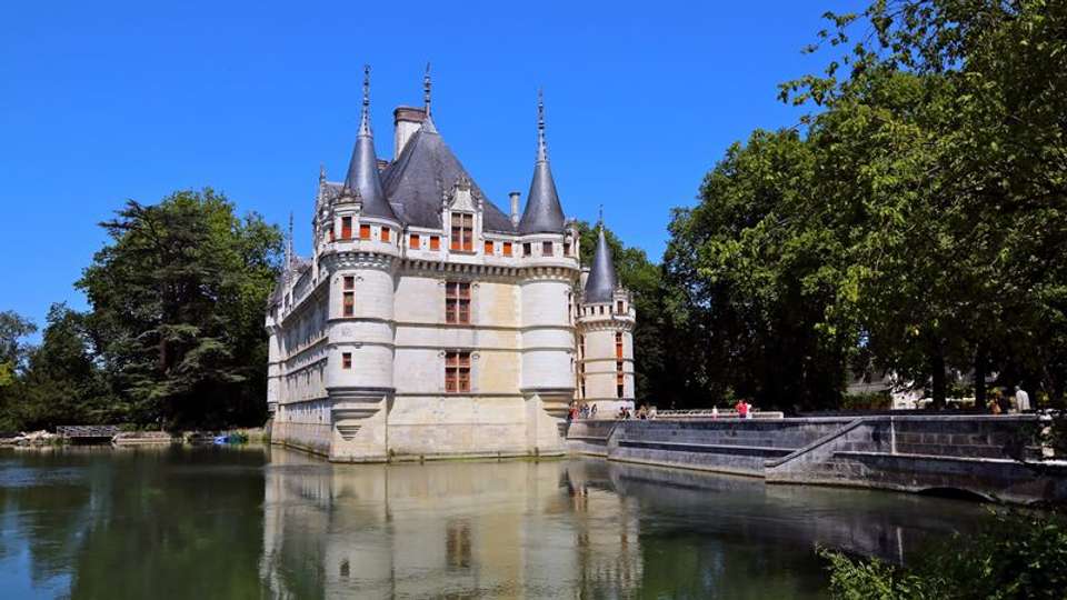 The Loire Valley, a Royal legacy (port-to-port cruise) - Tweet World Travel - France - Image 4