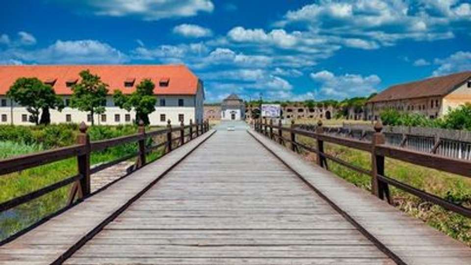 The majestic Danube, the authentic Sava and Lake Balaton (port-to-port cruise) - Croisieurope - Hungary - Image 5