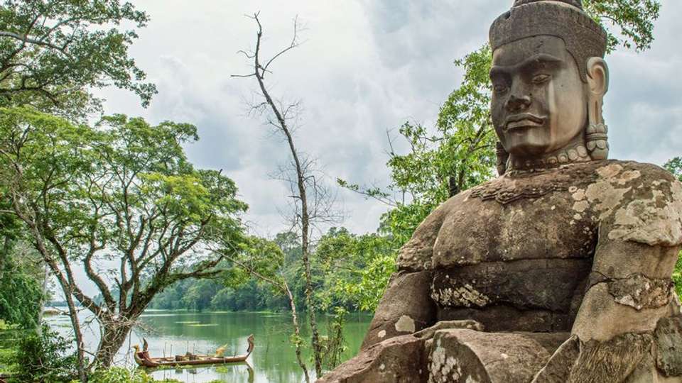 The Mekong in a different way - Between adventure and must-see sites (port-to-port cruise) - Tweet World Travel - Cambodia - Image 2