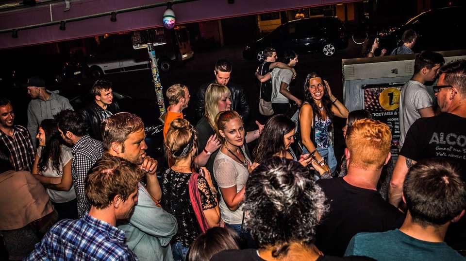 The Original Budapest Pub Crawl - Original Europe Tours Gmbh - Hungary