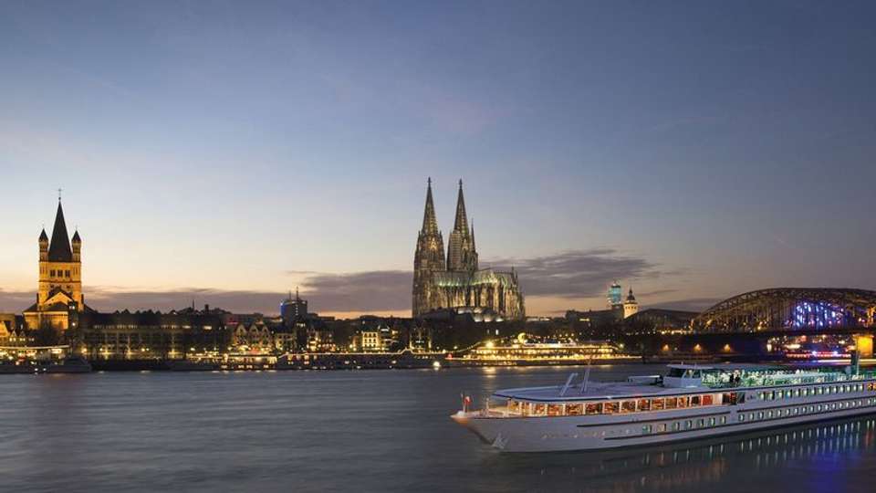 The romantic Rhine valley and Holland (port-to-port cruise) - Tweet World Travel - France - Image 3