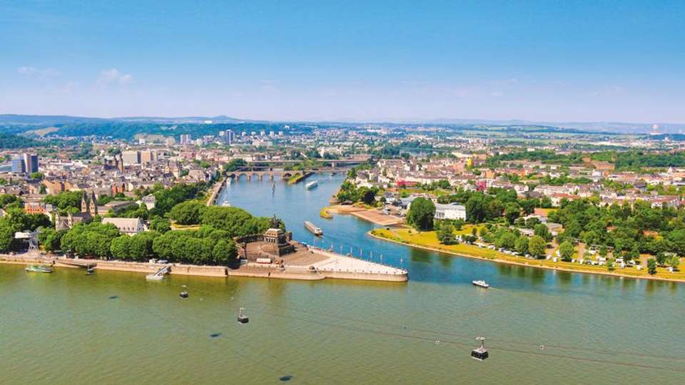 The romantic Rhine Valley and the rock of the Lorelei (port-to-port cruise) - Tweet World Travel - France - Image 3
