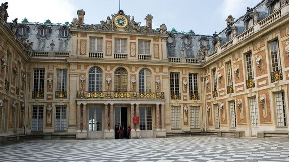 Image 3 of 6