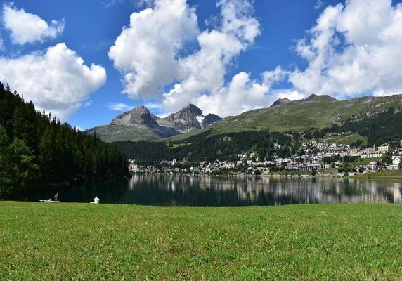 Image 4 of 13