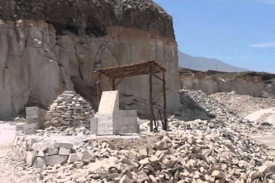 The Sillar Route Day Tour in Arequipa - Tangol Tours - Peru - Image 5