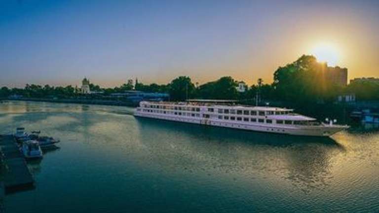 The Splendors of Andalusia Along the Guadalquivir Seville, Cordoba and Cadiz: the must-sees in an all-inclusive package (port-to-port cruise)
