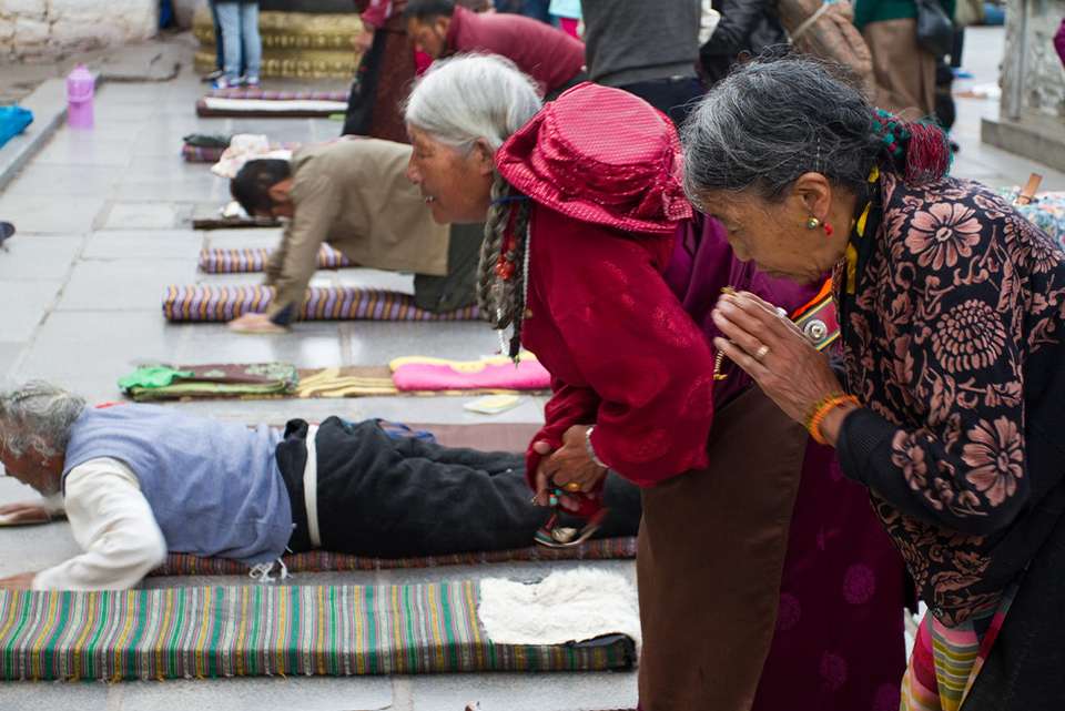 Tibet: Beijing to Kathmandu Overland - Intrepid Travel - China - Image 4