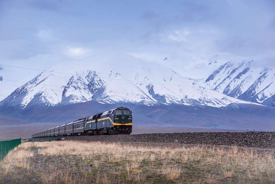 Tibet: Beijing to Kathmandu Overland - Intrepid Travel - China - Image 5
