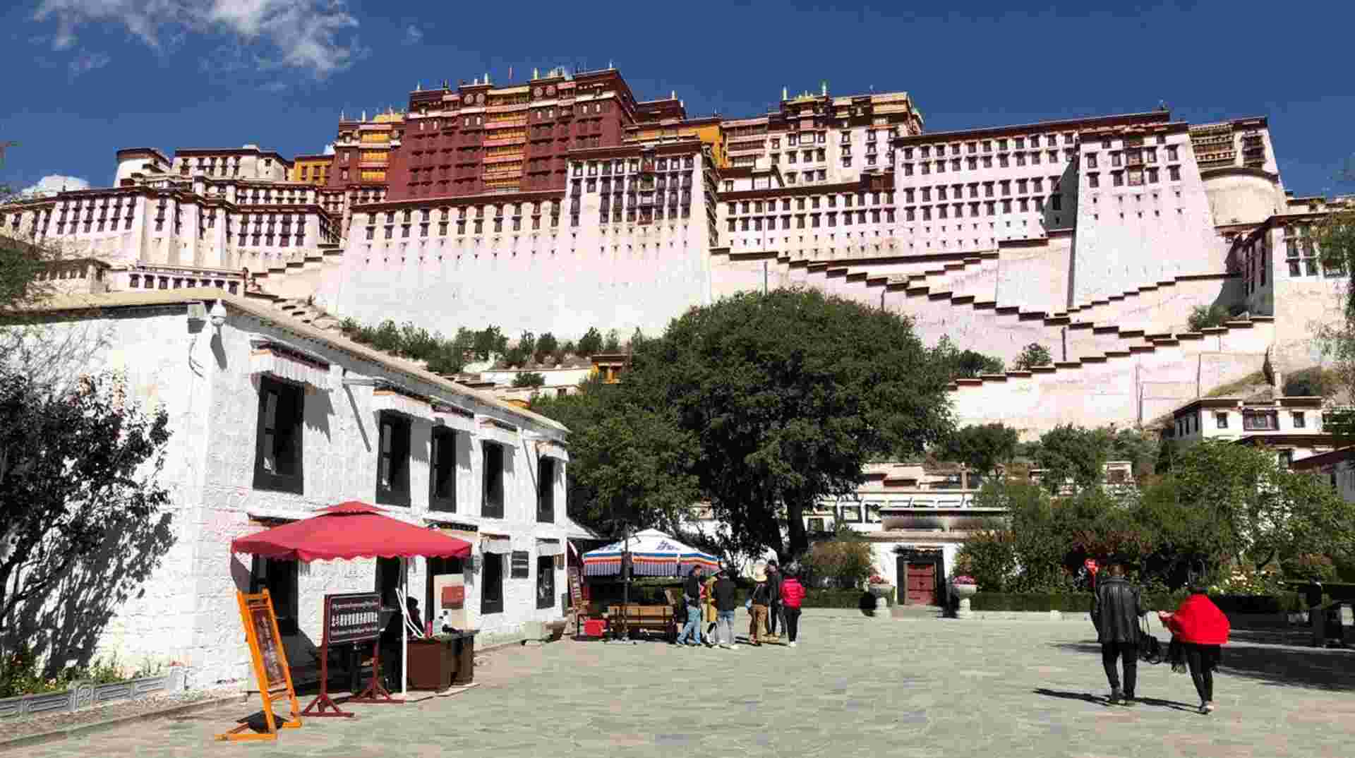 Tibet Tour With Everest Base Camp: Fly In & Drive Out