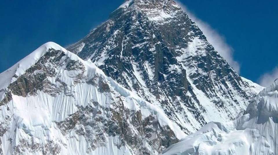  Tibet Tour With Everest Base Camp: Fly In & Drive Out - Alpine Club Of Himalaya - Nepal - Image 3