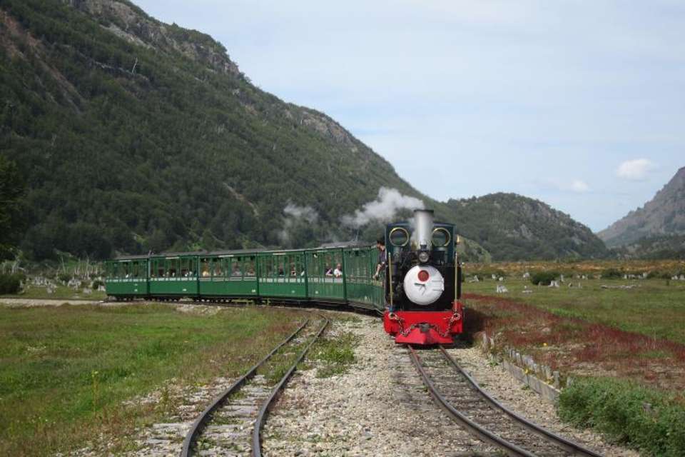 Tierra Del Fuego National Park - Tangol Tours - Argentina - Image 2