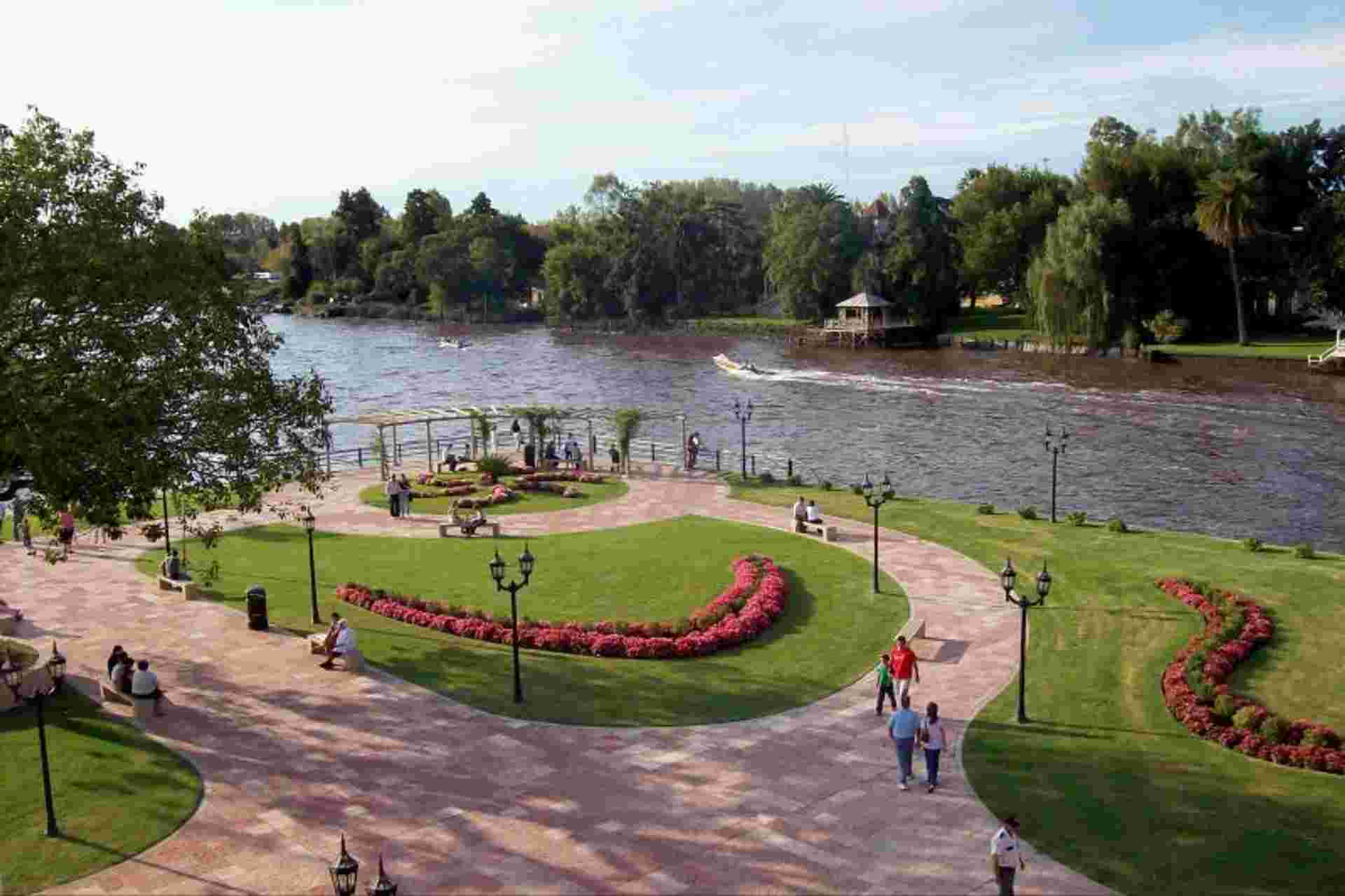 Tigre & San Isidro Bike Tour